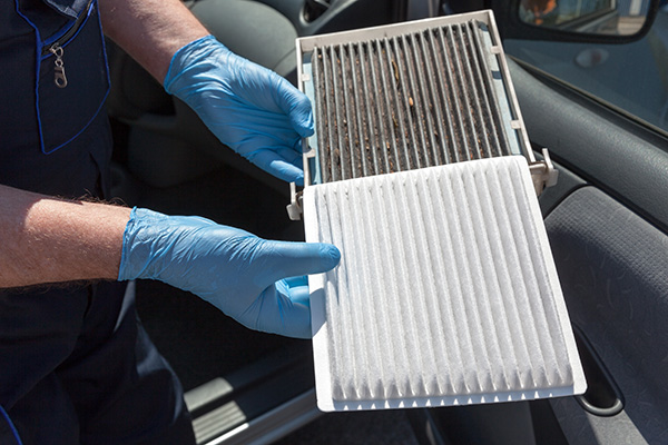 How Does a Clogged Air Filter Affect Engine Performance? | X-tra Mile Auto Care